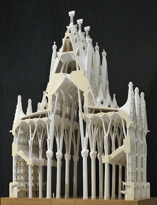 《サグラダ・ファミリア聖堂、身廊部模型》 2001-2002 年、制作：サグラダ・ファミリア聖堂模型室、西武文理大学 photo: 後藤真樹