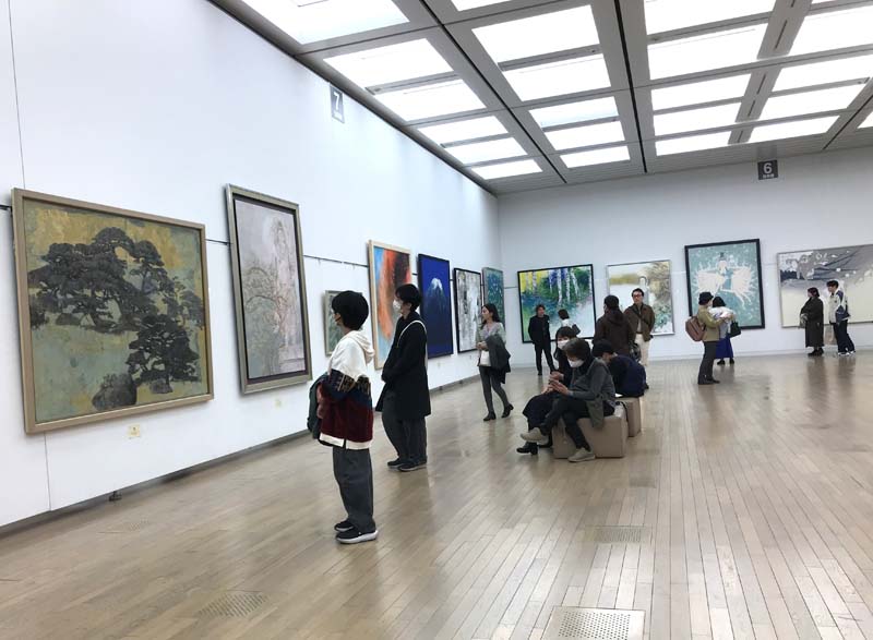 国立新美術館